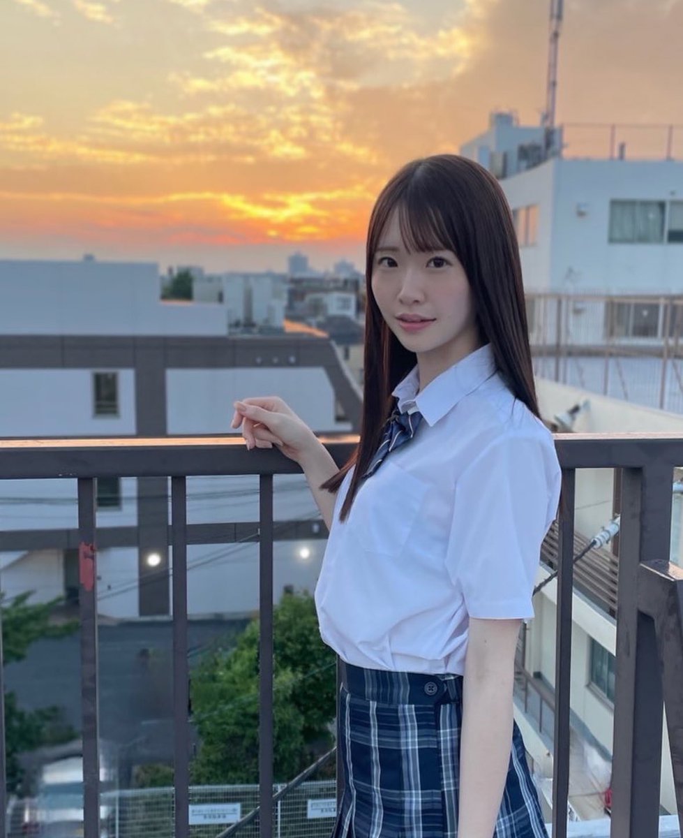 新作オフショット📸 https://t.co/ymMZ44hVZG