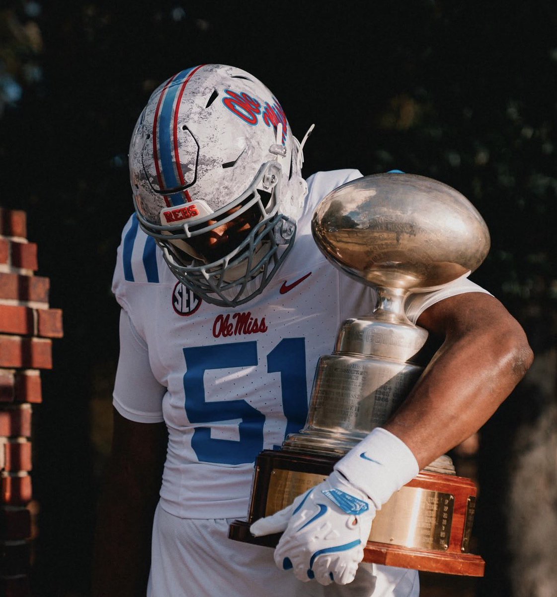 TylerJordan's tweet image. Keep the 🥚 @OleMissFB