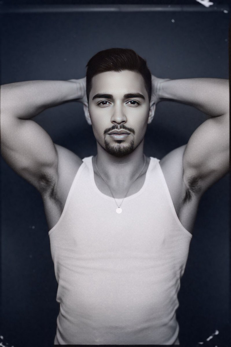 imRohit_IND's tweet image. ✨ Stronger body… calmer mind… better you.
Consistency ही असली superpower है! 💪

💬 Aap रोज कितना समय workout को देते हो?
⏱️ 15–20 mins
⏱️ 30–40 mins
⏱️ 45+ mins (Beast Mode 🔥)

#HealthyLifestyle #FitLife #WorkoutRoutine #BiggBoss19 #BiggBossTamil9 #StarAcademy