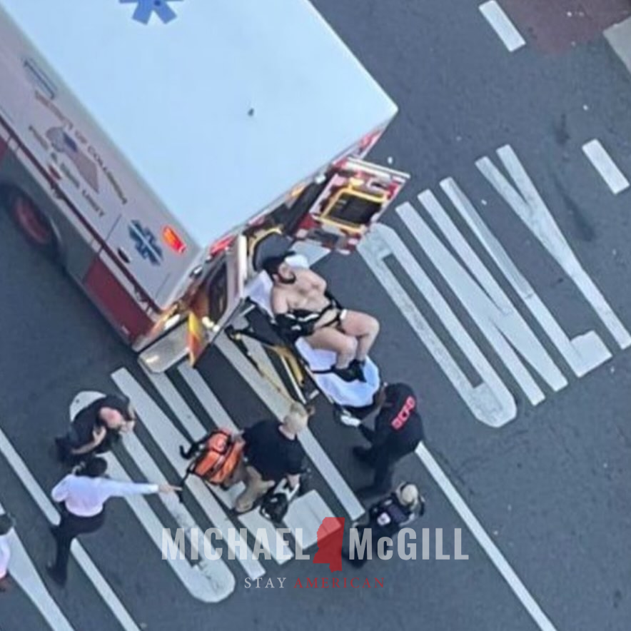 DC Shooting Update
Two National Guard soldiers were critically injured near the #WhiteHouse. Suspect: Rahmanullah Lakanwal, 29, Afghan national who entered the U.S. in 2021. FBI investigating possible terrorism. Security heightened in D.C. #DCshooting #NationalGuard #BreakingNews