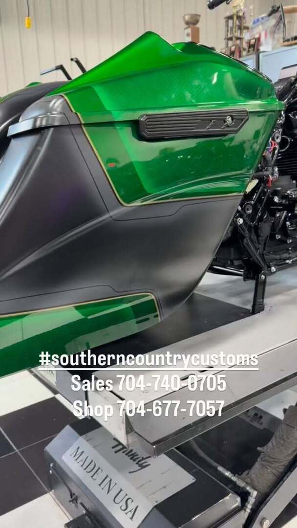SCCBikes's tweet image. #southerncountrycustoms  #onlythebaddest #oftenimitatedneverduplicated  #fitandfinish