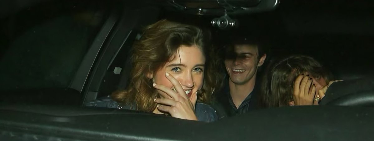 wonkafool's tweet image. when you hear that the season 5 release of stranger things crashed netflix.