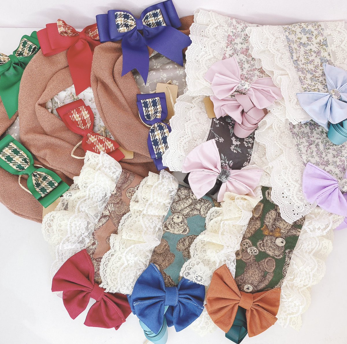 Kawaii__Stars's tweet image. Kawaii☆Stars 4周年パーティー🎉

♡素敵便到着です♡

プシュケとワルツをさま
〈@Waltz_with_Psyc 〉

11/27

優しめカラー🤍から
アンティーク感がとってもキュートな🤎
ヘッドドレスとベレー帽が
入荷いたしました🎵✨

ぜひ♡店頭でご覧くださいませ💕