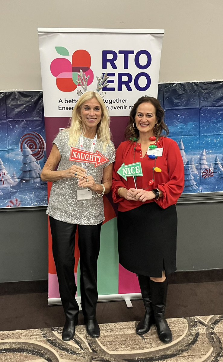 DCTMusicStudio's tweet image. ❤️ A beautiful @RTOERODistrict8  Christmas Luncheon with our fellow educator friends. So wonderful to see many former coworkers. Thank you to all involved for the special celebration. #Christmas #educators #teaching #bonaventure