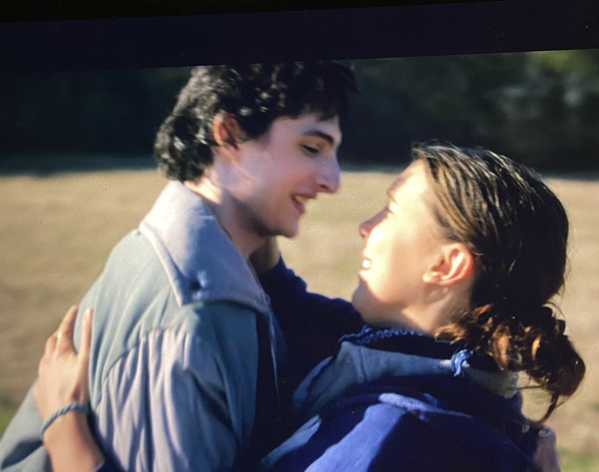 WHEN YOU PUT THE FRIES ON THE MILEVEN BURGER