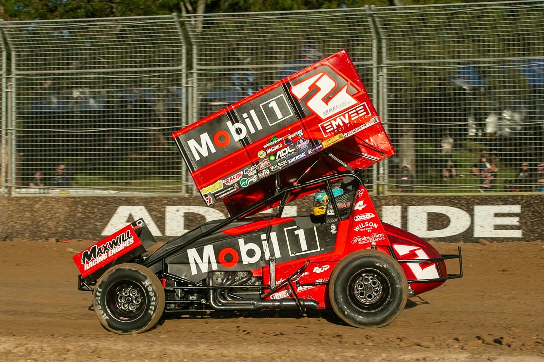Krikke_Msport2's tweet image. DAYNE and the Krikke Motorsport team last night at NAPA Speedway got their 2025 NAPA Sprintcar Invitational campaign, as part of the Supercars Adelaide Grand Final, underway.

📸 Ray Ritter from KNJ Photography

#KrikkeMotorsport  
#NextLevel    
#OnPoint