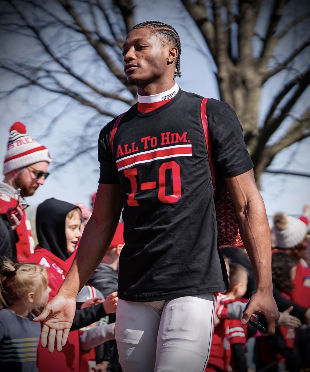 G6ubQQlXEAAEs2D (1016×1221)