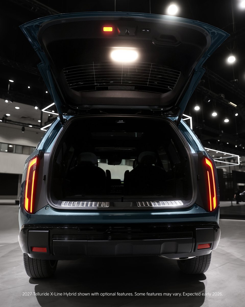 Kia's tweet image. Curated for you and your company. Every detail designed. #KiaTelluride X-Line Hybrid #LAAutoShow @LAAutoShow