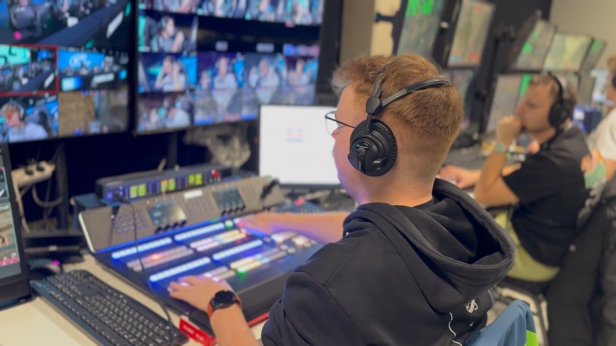 tylerfeelin's tweet image. Pressing buttons for A-Stream at the Major 🫶