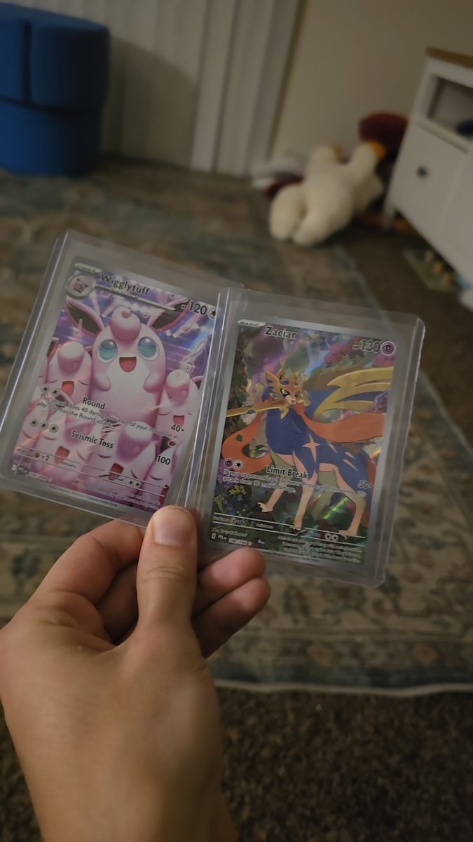 Goob820's tweet photo. @JohnnyCrambo First Blister pack I pulled the Zard which is insane. And got the rotom  out of an ETB for my birthday! Happy Thanksgiving! https://t.co/imeFc3YWou