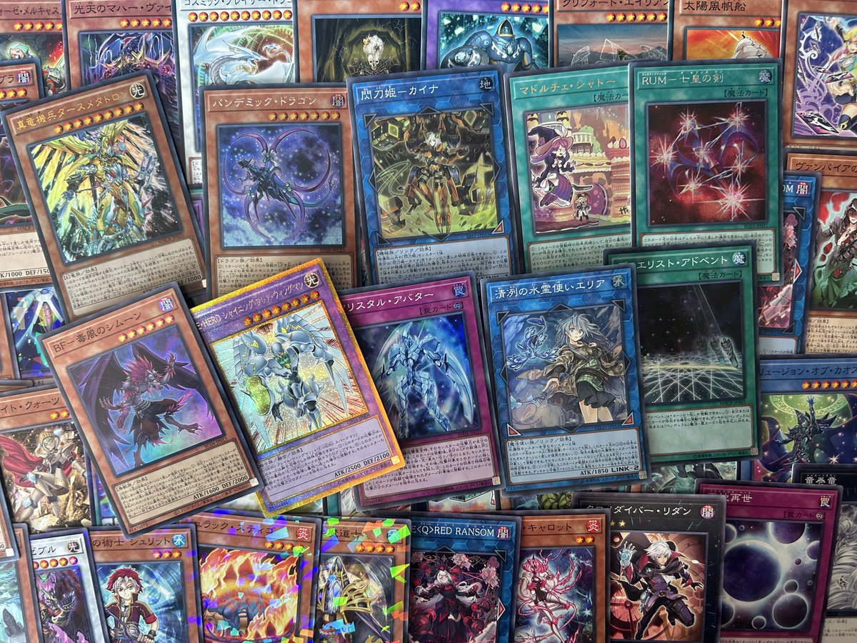 🔥ストレージコーナー🔥 #遊戯王 #ポケカ #デュエマ #ワンピースカード