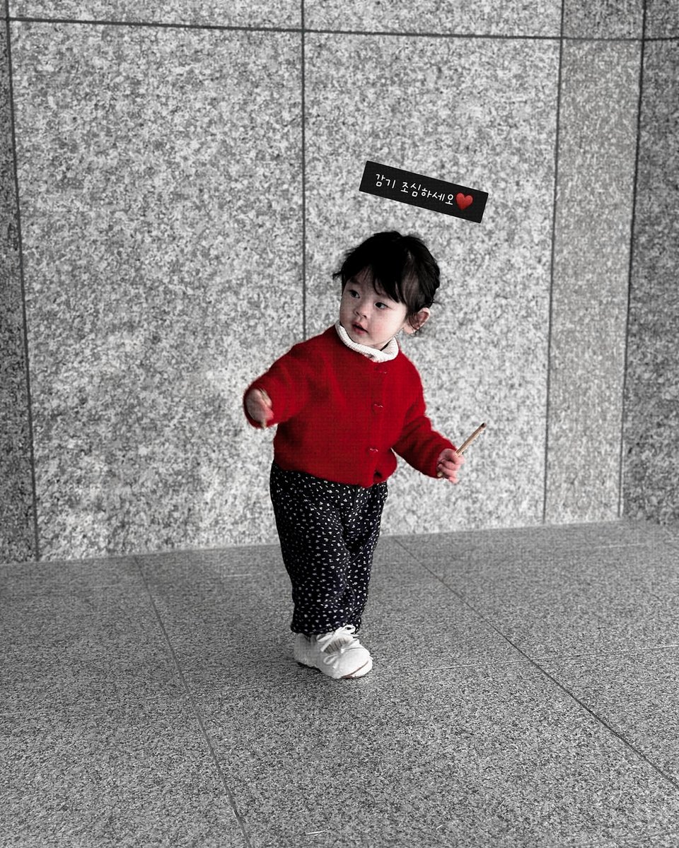 clisosdeLuna's tweet image. 𓂅⠀𝖺 𝖽𝖺𝗒 𝗂𝗇    (  ✿  )    𝗍𝗁𝖾 𝗅𝗂𝖿𝖾 𝗈𝖿 𝖺   ⸝⸝⸝  ꢹ
ㅤㅤㅤㅤㅤㅤㅤㅤ
ㅤㅤㅤㅤㅤㅤㅤㅤ𝗹𝗶𝗹 𝗳𝗮𝗶𝗿𝘆.