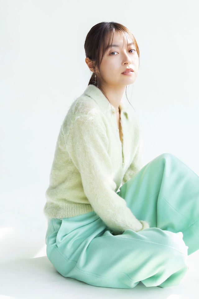 フォロー＆RPで #プレゼント🎁】 田辺桃子 サイン入りチェキ 1名様