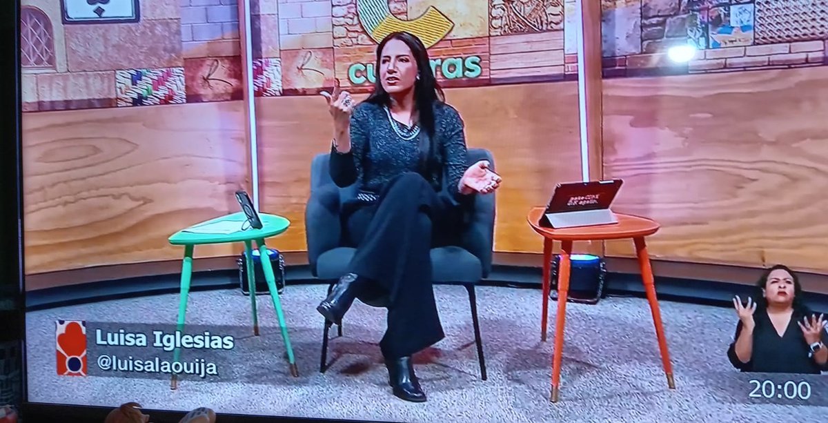 Noche para estar acompañado de #Culturas22 con <a href="/luisalaouija/">Luisa La Ouija</a> mientas disfrutamos de la cena, saludos <a href="/Canal22/">Canal 22 México</a> <a href="/Culturas_22/">Culturas Veintidós</a> #LosAcarreados