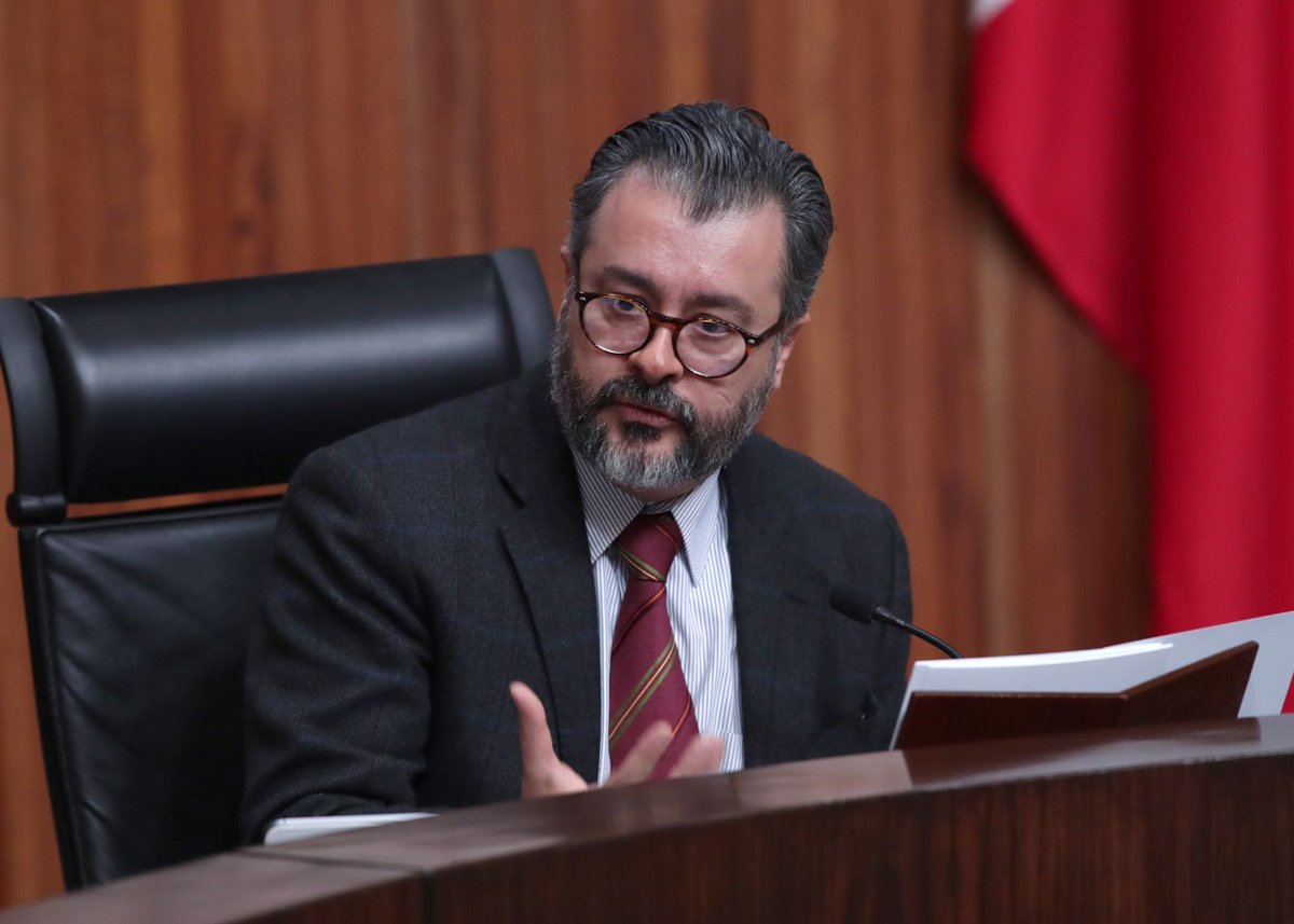 gbatizg's tweet image. Constructivas, fructíferas y de diálogo. Así son las sesiones del Pleno de Tribunal Electoral del Poder Judicial de la Federación.

La justicia democrática es un espacio donde las diferencias se expresan con claridad, donde las posturas se sostienen con razones, y donde el debate…