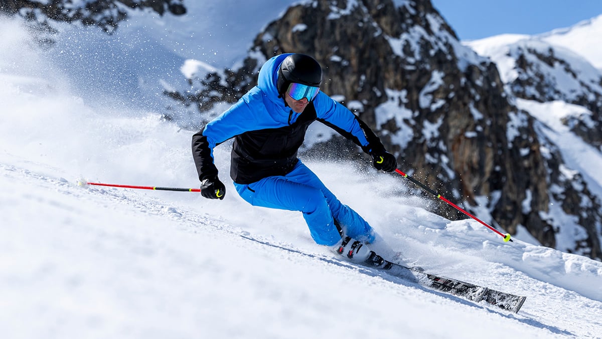 DAINESE の スキー用ジャケットは、防水性・保温性・動きやすさすべて