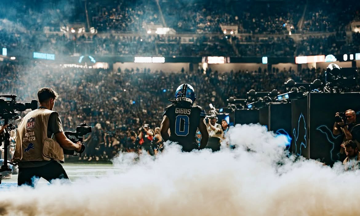 Make Vegas Pay tweet media