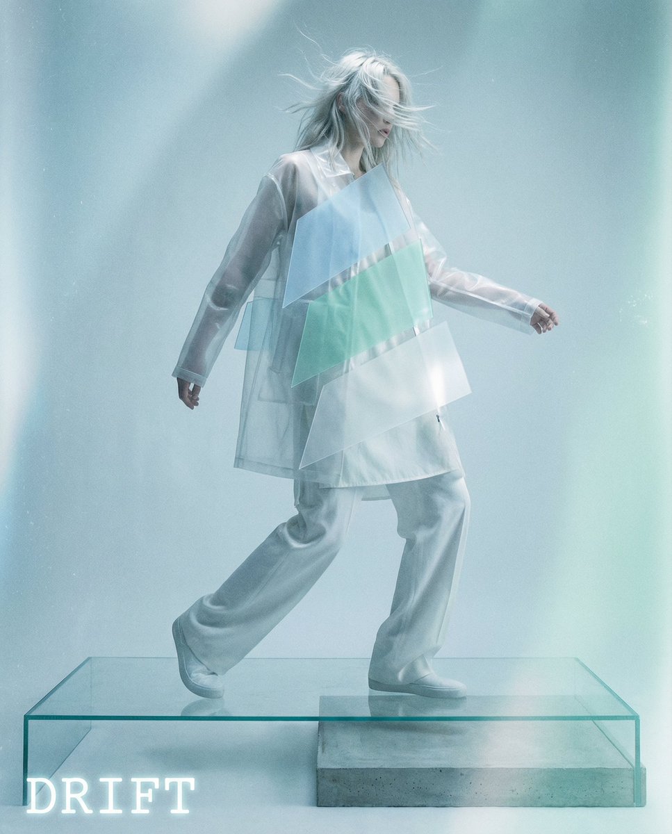 GeeksCalls's tweet image. DRIFT: glass platform, translucent layers, cold light, motion frozen mid-step. Built this futuristic fashion visual in Nano Banana Pro on @higgsfield_ai—one prompt, campaign-ready output. 

Free for all Higgsfield subscribers since Nov 21st.

#NanoBananaPro #FutureFashion