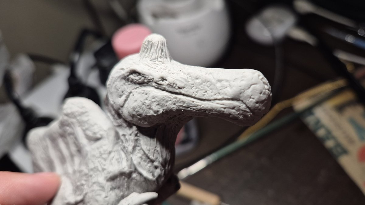 MTali_Art's tweet photo. Finished sculping this fancy little fella. Pretty proud of how it turned up, i feel it's a level up...
My only complain is that i made the head ans the sail too thick for a spinosaurus, but i'm rolling with it regarless...
Time to paint ✨️ https://t.co/dA1BjKT8Vb