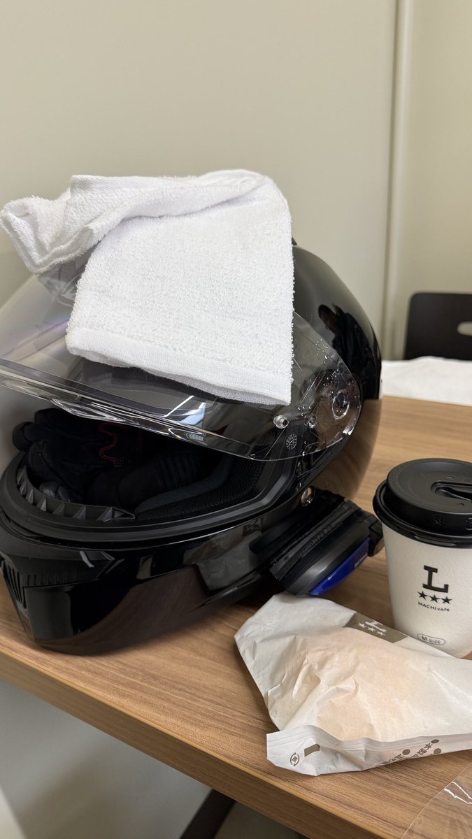 Post by ちーちゃん🎄ZX-4RR on X: 雨降られた☔😭