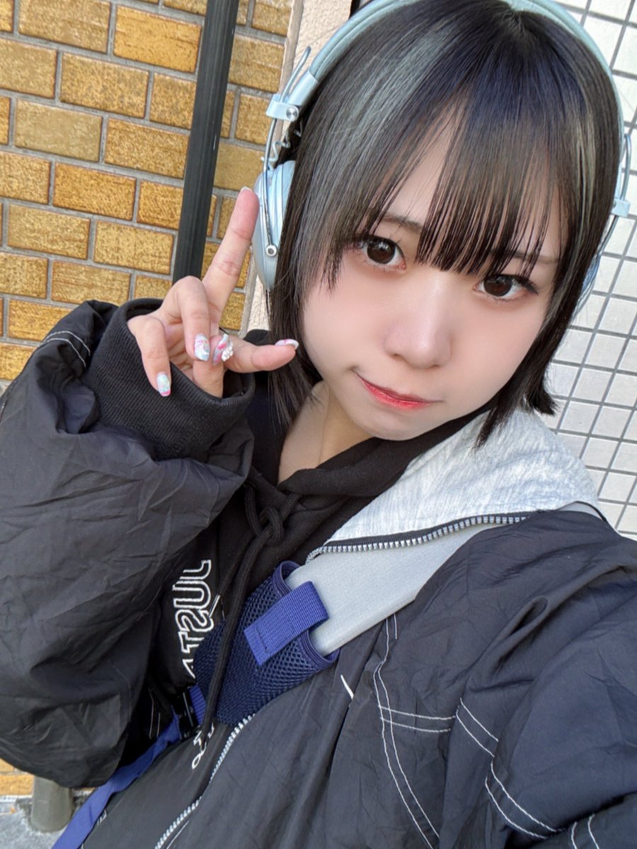 お🦷よう‼️ 僕の頼みは2つ‼️ 新衣装チェキを買ってワンマンに来て