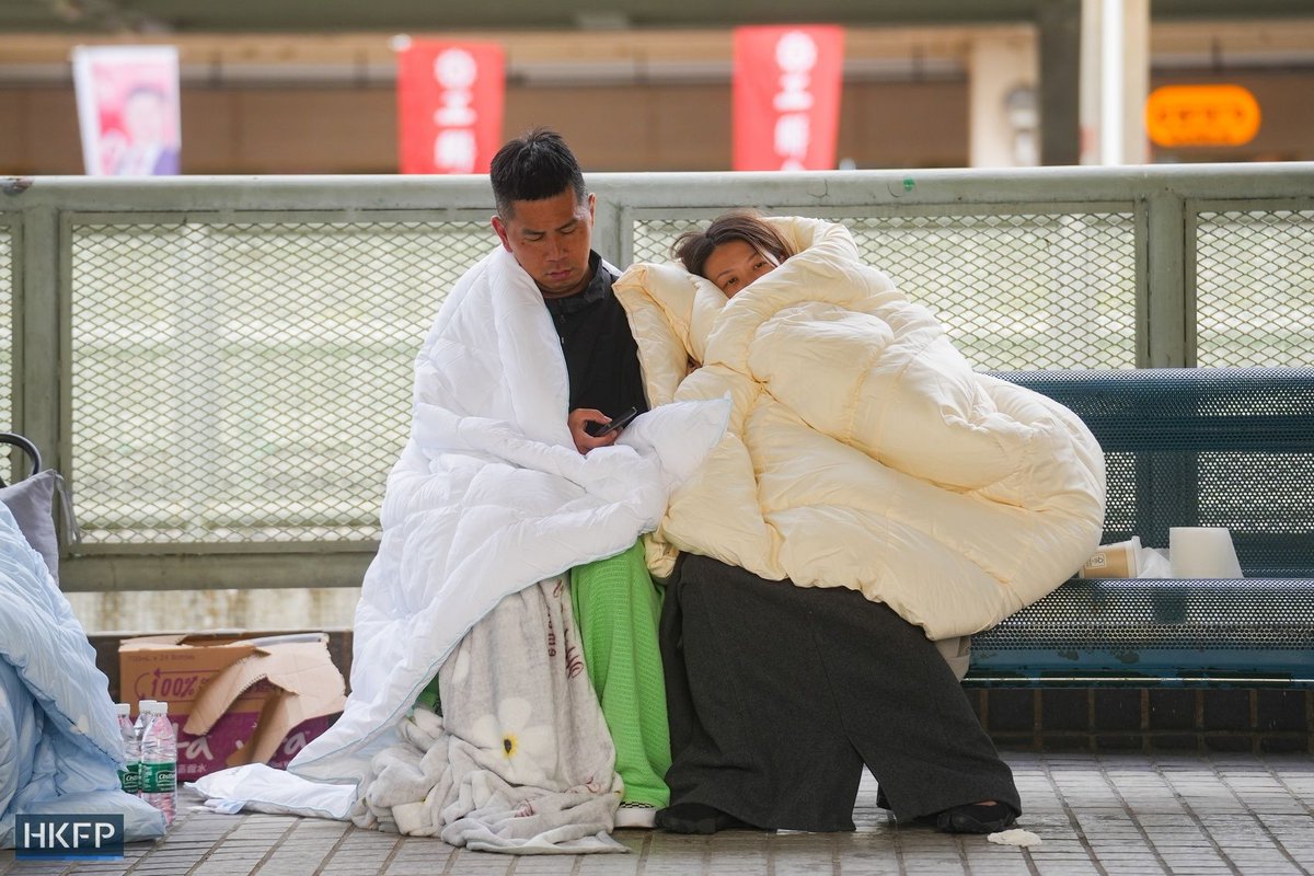 hkfp's tweet image. A deadly No. 5 alarm fire at Tai Po’s Wang Fuk Court was still burning on Thursday morning, more than 19 hours after police first received reports of the blaze.

At least 44 people have died, 279 are missing, and dozens are injured. The spread of the fire was exacerbated by the…