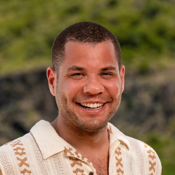 RobsFactChecker's tweet image. Five Black players made the jury and now four have been voted out in a row. #Survivor