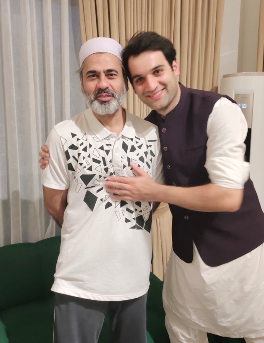 zeshmohmand's tweet image. سہراب برکت, کو اغواء کر لیا گیا!!

صحافی اور سوشل میڈٰیا سہراب برکت کے لیے 🛑آواز اٹھائیں!! آواز اٹھانا انتہائی ضروری ہے!