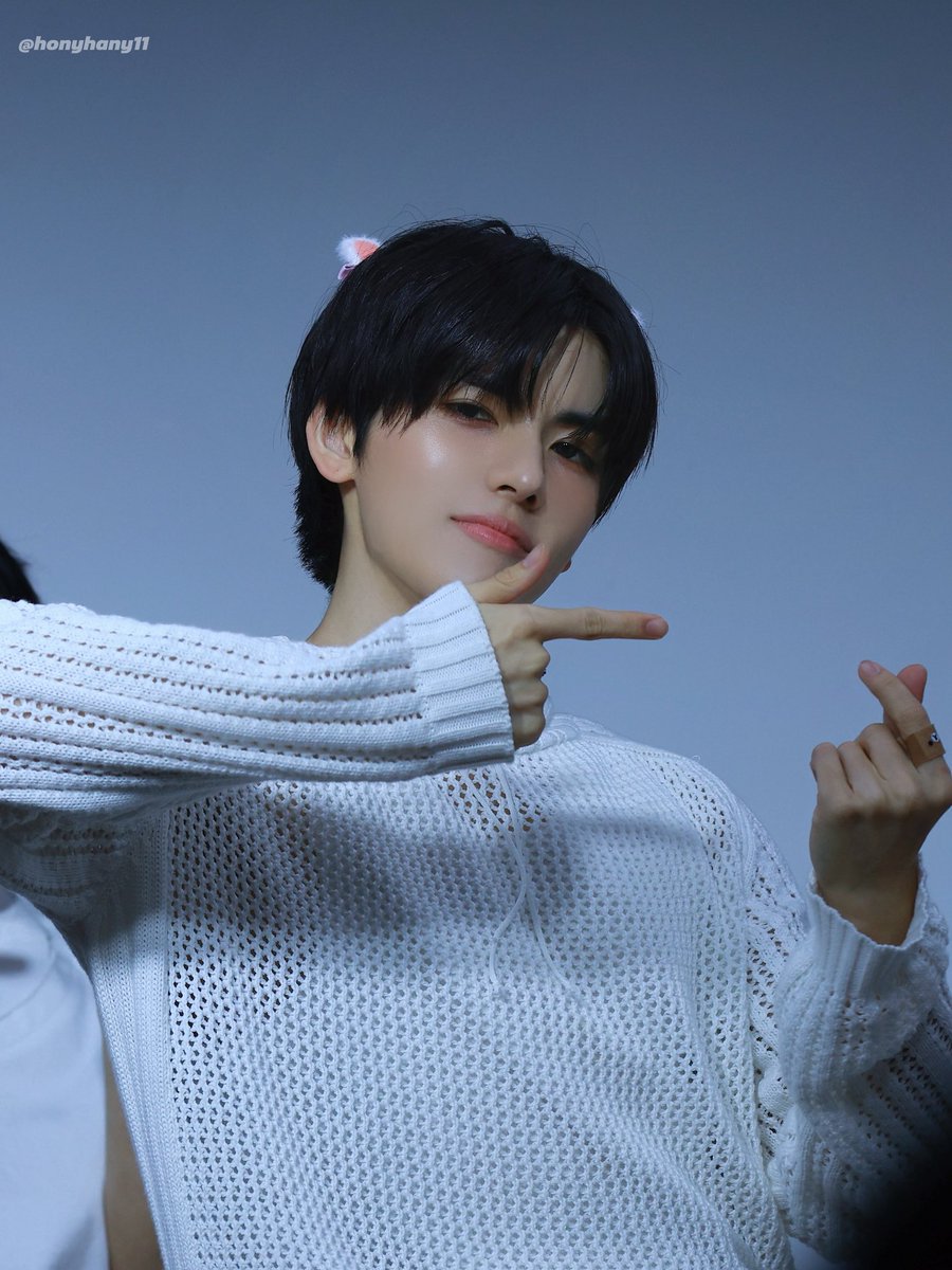 #POW #파우 #YORCH #요치
🫰💕