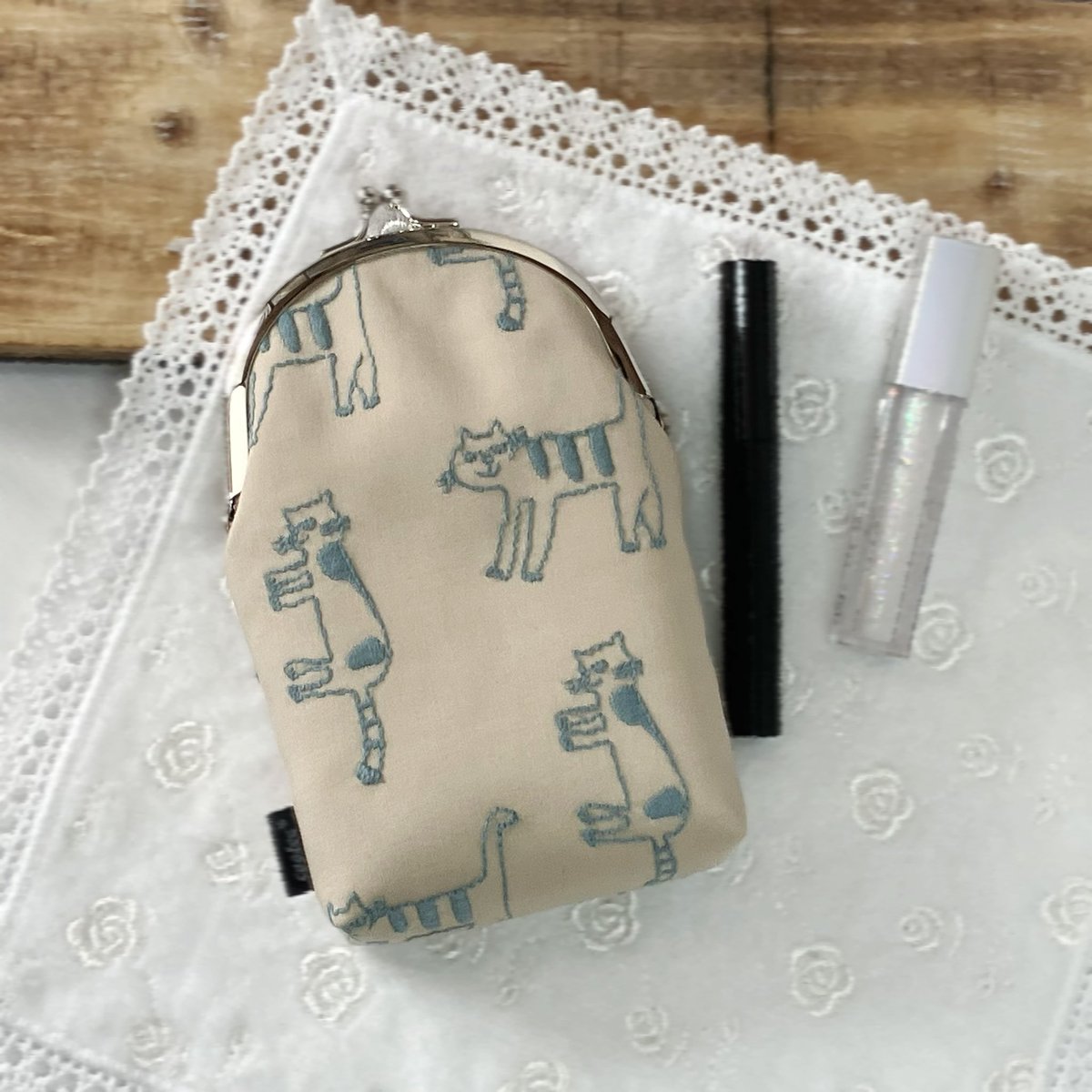 ♡専用♡ハンドメイドパッチワーク小物 ⊹⁺⸜(ᐡ⸝ɞ̴̶̷ ·̮ ɞ̴̶̷⸝ᐡ) 楽天市場】パッチワーク 小物入れの通販