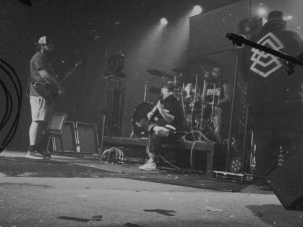 ethanmasseyy tweet media