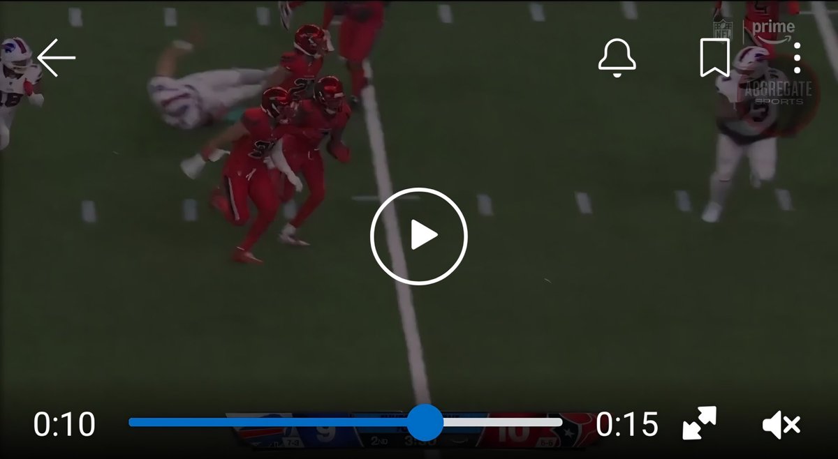 RotoWild's tweet photo. @BillyMLDM @MitchMossRadio He got juked and turned purposely to take a block in the back; before he even hits the ground he's asking for the flag. Similar to a flop. There he is two hands up begging for a flag after getting juked and turning his body 180°. It's Simple not 🚀🧪🥼. https://t.co/SysNxg8RJa