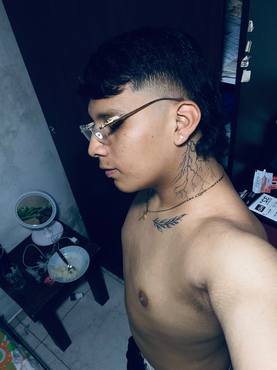 eje1553858's tweet photo. Quien quiere verlo 
Al privado 
Rt https://t.co/vA5hkH3ieZ