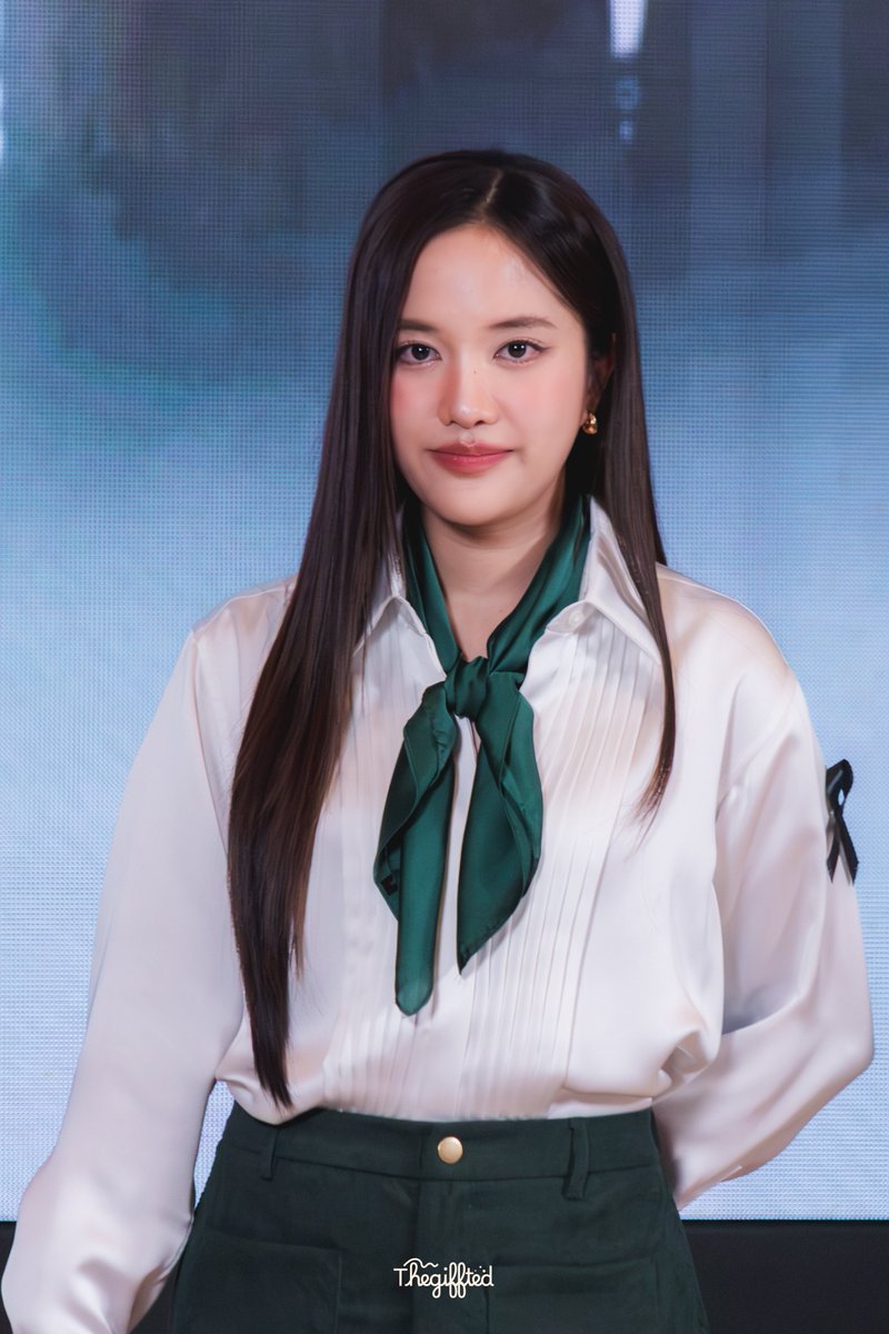 KCNGiffTed's tweet image. หมวดลมถ่ายรูปติดบัตร

FREENBECKY LOVE GRABFOOD 
#GrabFoodMegaSalexฟรีนเบคกี้ 
#srchafreen