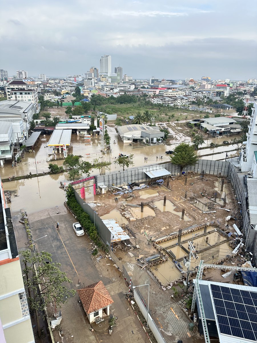 น้ำลดละ ฮือ