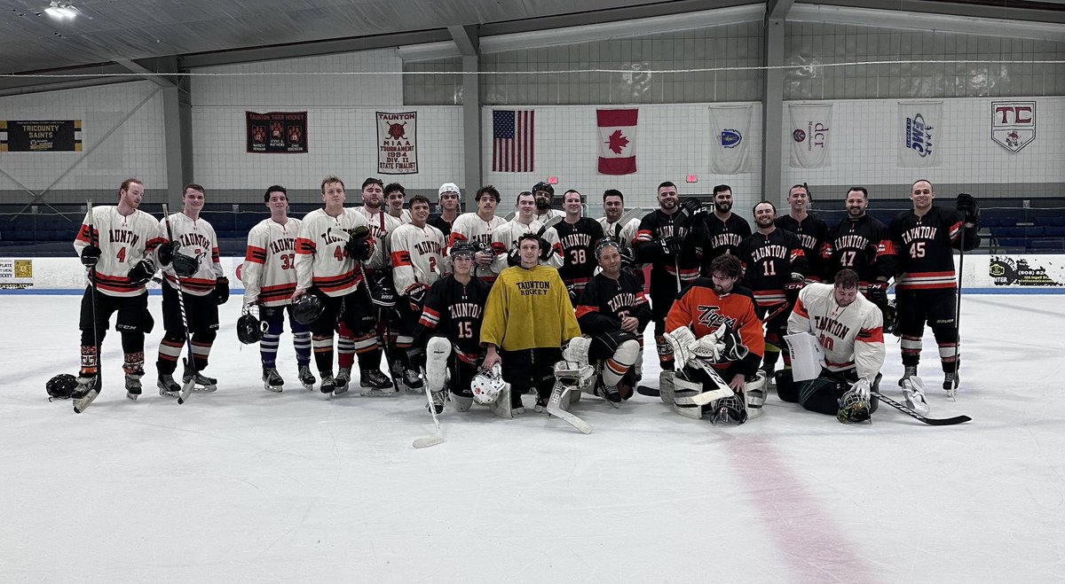 TauntonHSHockey's tweet image. Alumni Games 2025 is in the books! 

Two games, 45 players, countless family fans, one heck of a night!

The Alumni raised over $1500 for the Face Off Club!

Thank you to everyone who participated and supported this event and Taunton High School Hockey!

#TauntonHockey
