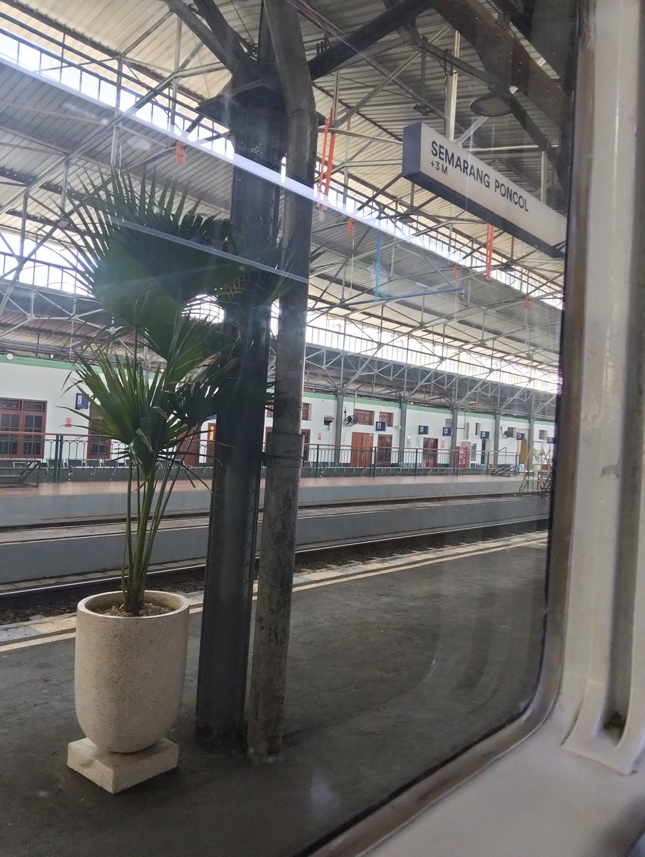 tt_tatou's tweet photo. @tanyakanrl Bakal kangen sama sound Gambang Semarang :( https://t.co/0G1rVt9JXl