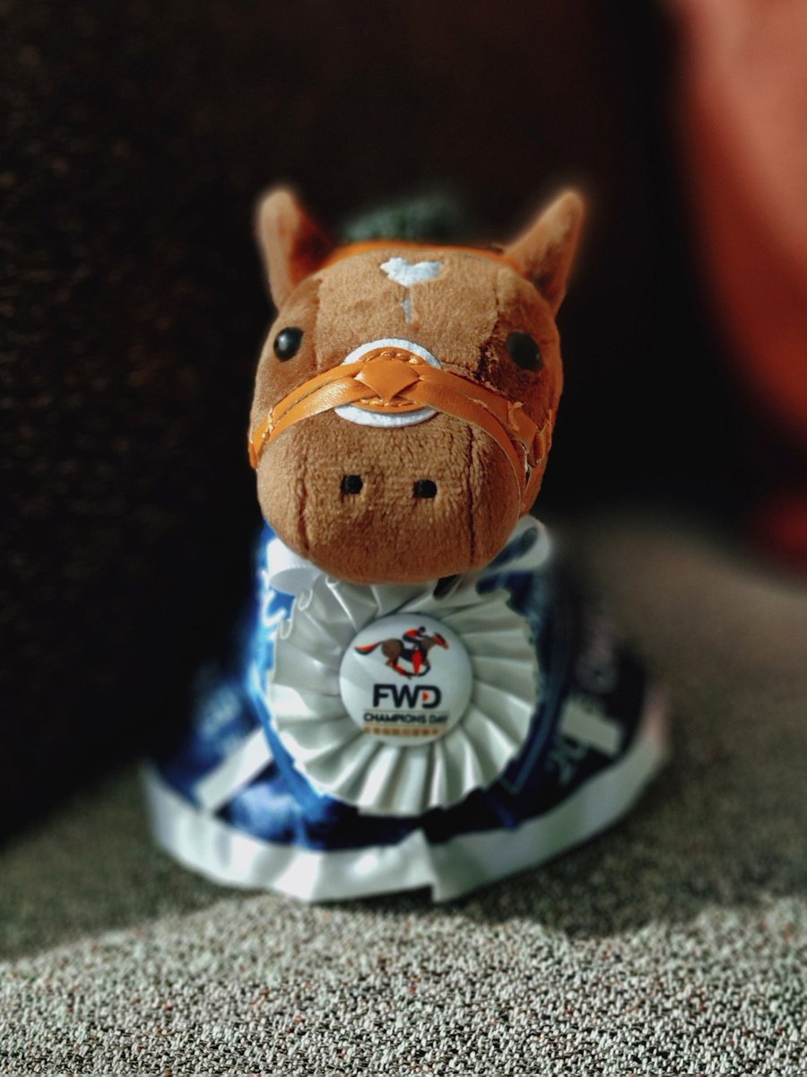 アイドルホースマスコット タスティエーラ クイーンエリザベスII世S