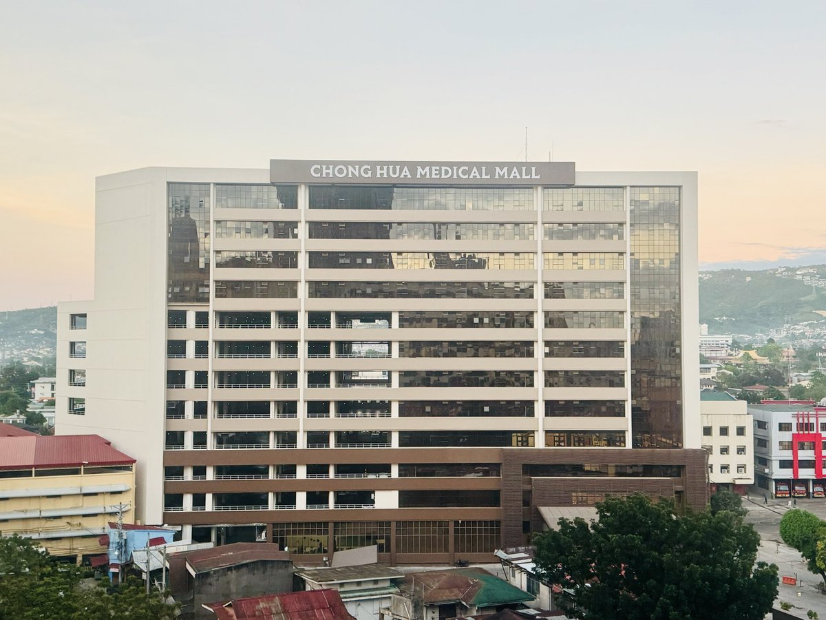 0riginalHybrid_'s tweet photo. shopping mall ❎
Medical mall ✅

my view for the next only God knows when!
Thank you, Lord! #DearCyberDiary #bucKeithlist https://t.co/fkTUcWCo0f