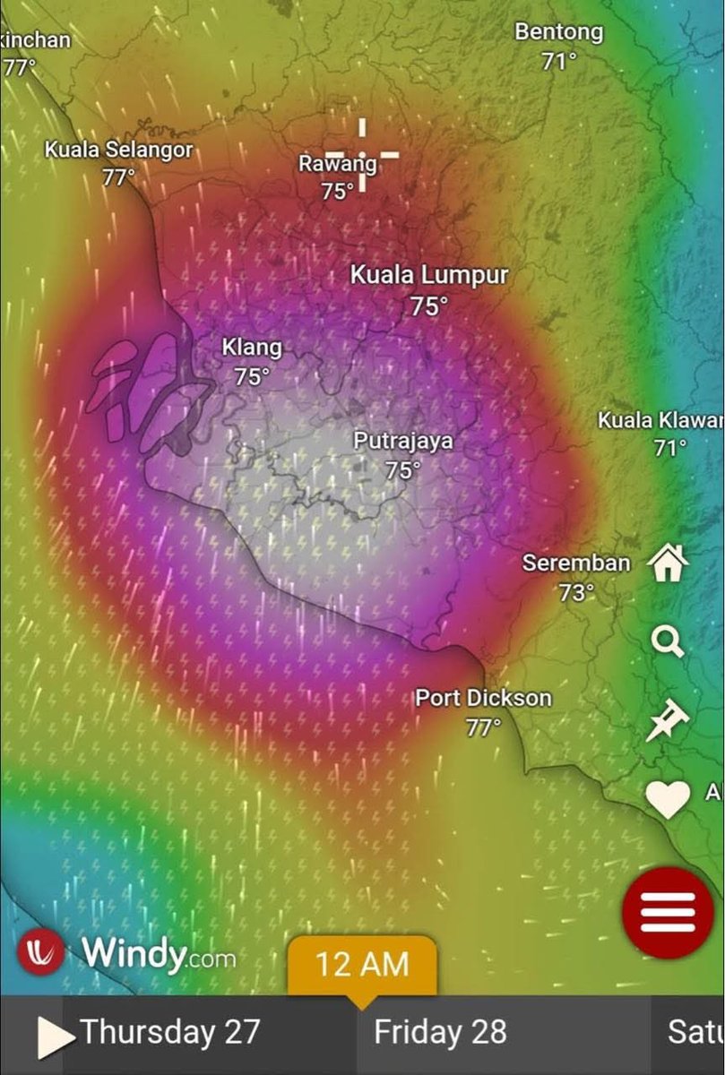 richardker's tweet image. Those in Kuala Lumpur and its surrounding areas, we will be affected by heavy rains due to tropical cyclone Senyar tomorrow. This has never happened before. Take care!