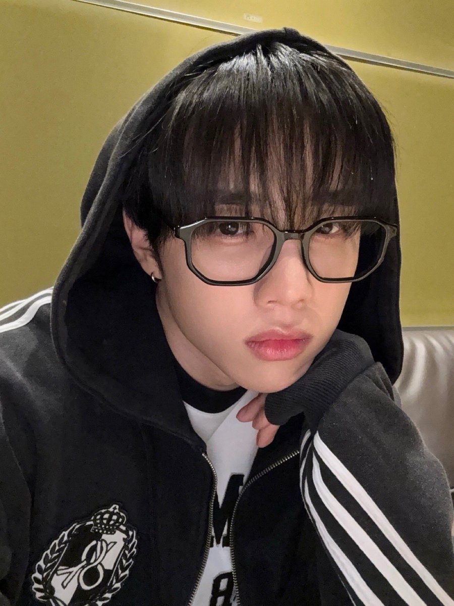 못참으고짐승이되어버릴것만같은사진 “일등”