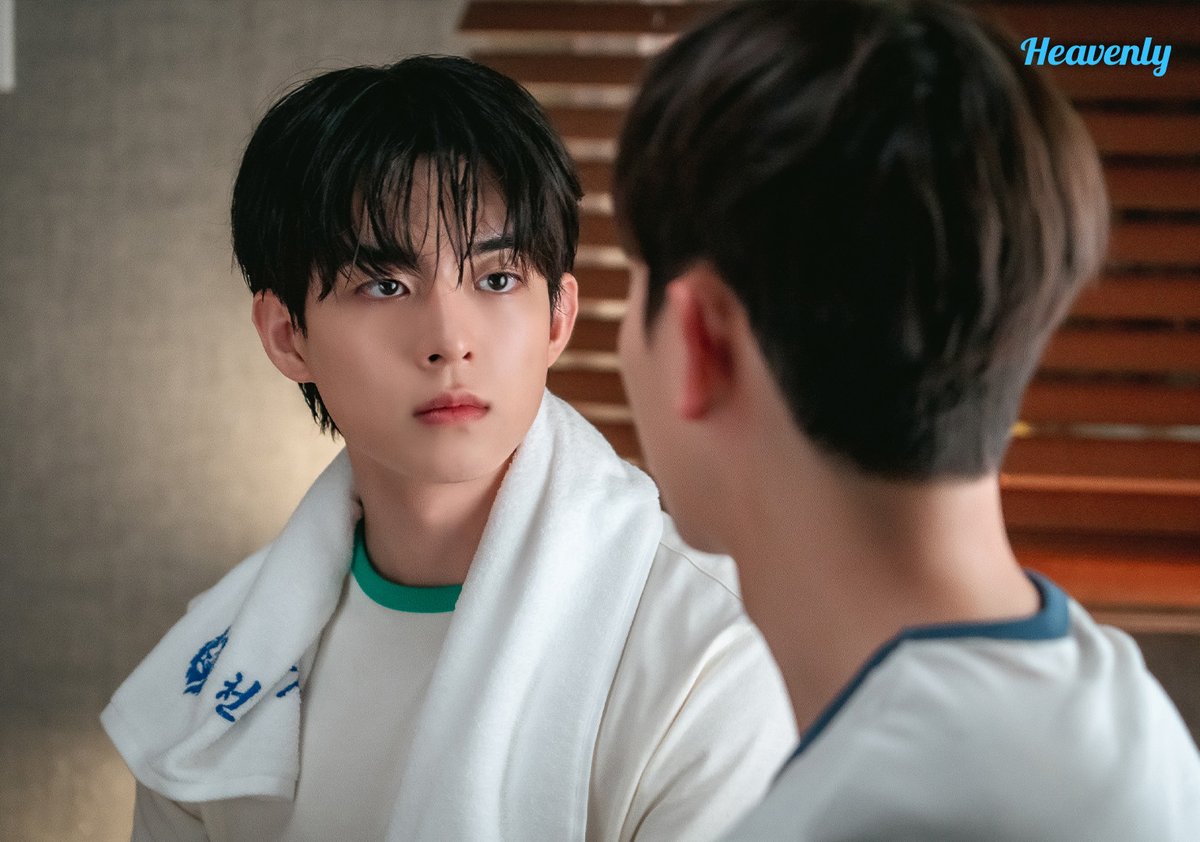heavenly_pick's tweet photo. 🚨헤븐리 신작 🚨
【복숭아 꽃이 피었습니다】

갈피 모르던 마음이 확실해지는 그 순간 🌸
가장 어두웠던 시기에 찾아온 첫사랑이 곧 밝혀집니다 🍑

<복숭아 꽃이 피었습니다> 7~8화, 오늘 저녁 6시 공개!
🔗https://t.co/0zdfvnfXq2

#복숭아꽃이피었습니다 #PeachTrap #수빈 #차세진 #이도한 #차유현