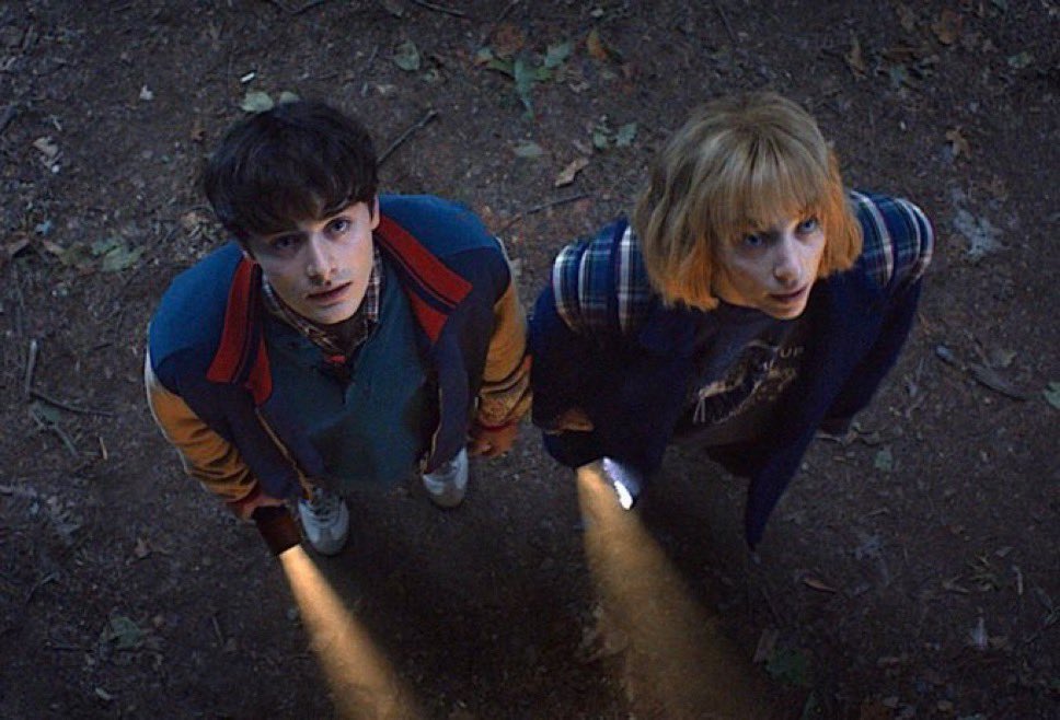 Aleexdesa's tweet photo. 🚨 stranger things spoilers
Amo o fato da robin ser uma peça importante pro Will se entender como um garoto gay
#StrangerThing5 #StrangerThings https://t.co/1444FE0GuA