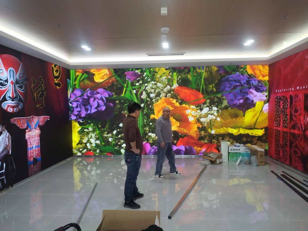 liben_kystar's tweet image. Kystar brings immersive visuals to Shandong University with F2 Media Servers, 3 S20 Sending Cards, and an indoor P1.53 LED display — delivering clarity, depth, and seamless performance.
#Kystar #LED #controlsystem #Kommander #F2 #S20
