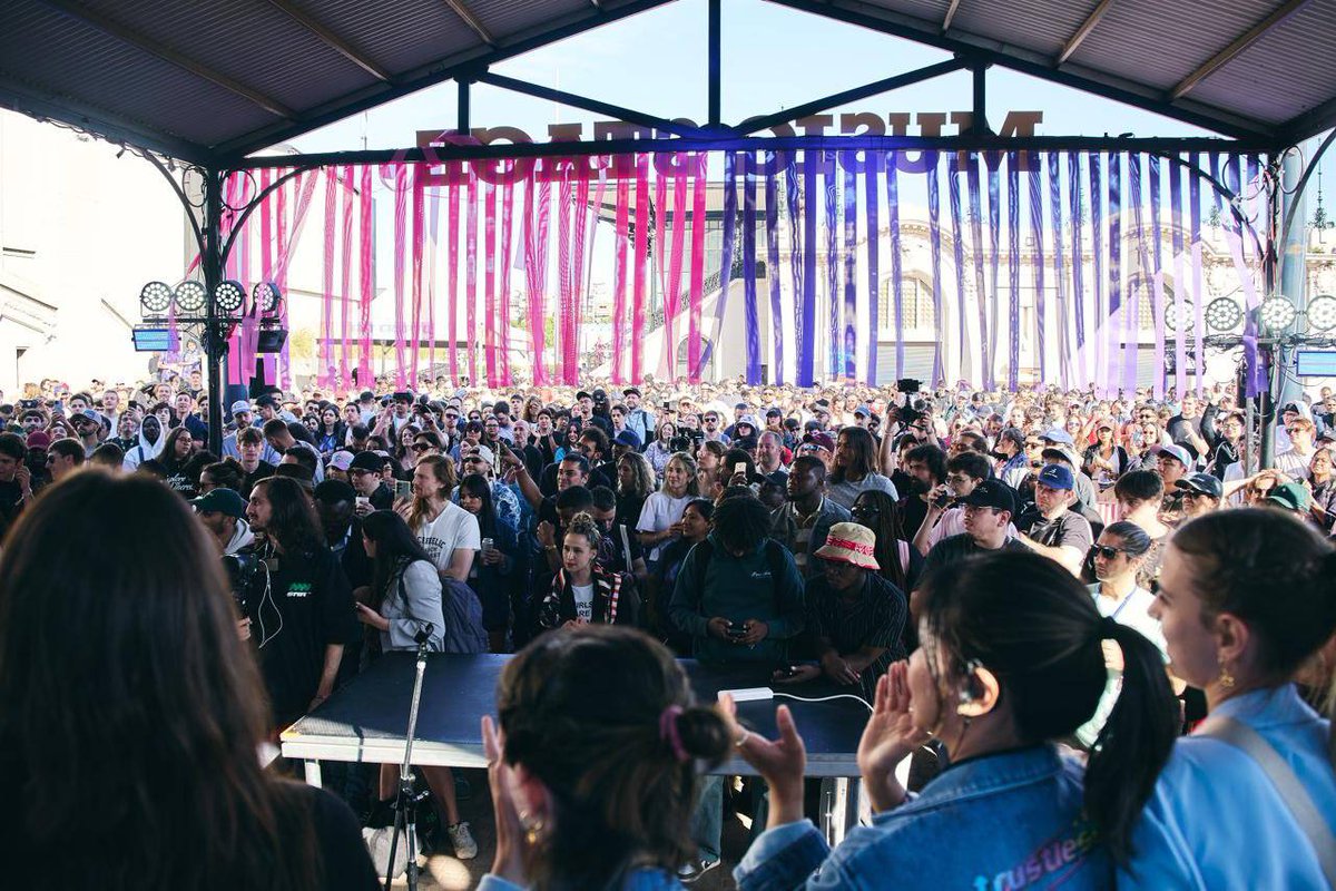 CESS_CN's tweet image. 🇦🇷在2025年布宜诺斯艾利斯Devconnect大会上度过了精彩的一周！
#CESS 团队与以太坊开发者、零知识研究人员、数据可用性专家以及拉丁美洲的Web3未来建设者们齐聚一堂，并期待未来的新合作。继续前进！
#Devconnect #Ethereum #Web3 #DataAvailability #DePIN