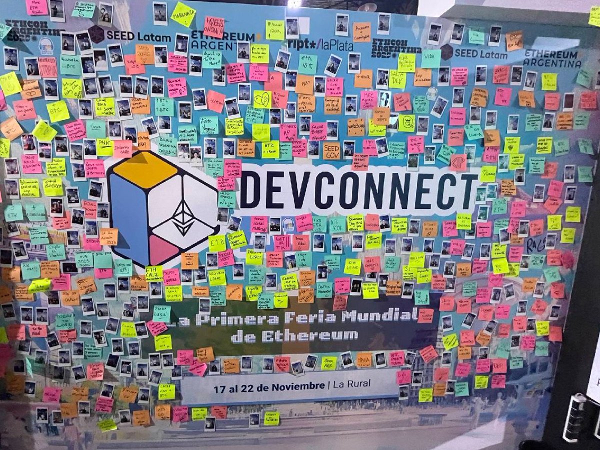 CESS_CN's tweet image. 🇦🇷在2025年布宜诺斯艾利斯Devconnect大会上度过了精彩的一周！
#CESS 团队与以太坊开发者、零知识研究人员、数据可用性专家以及拉丁美洲的Web3未来建设者们齐聚一堂，并期待未来的新合作。继续前进！
#Devconnect #Ethereum #Web3 #DataAvailability #DePIN