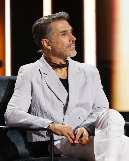 Pregunta seria: ¿por qué tenemos a gente así ocupando cargos políticos tan importantes? 🤔