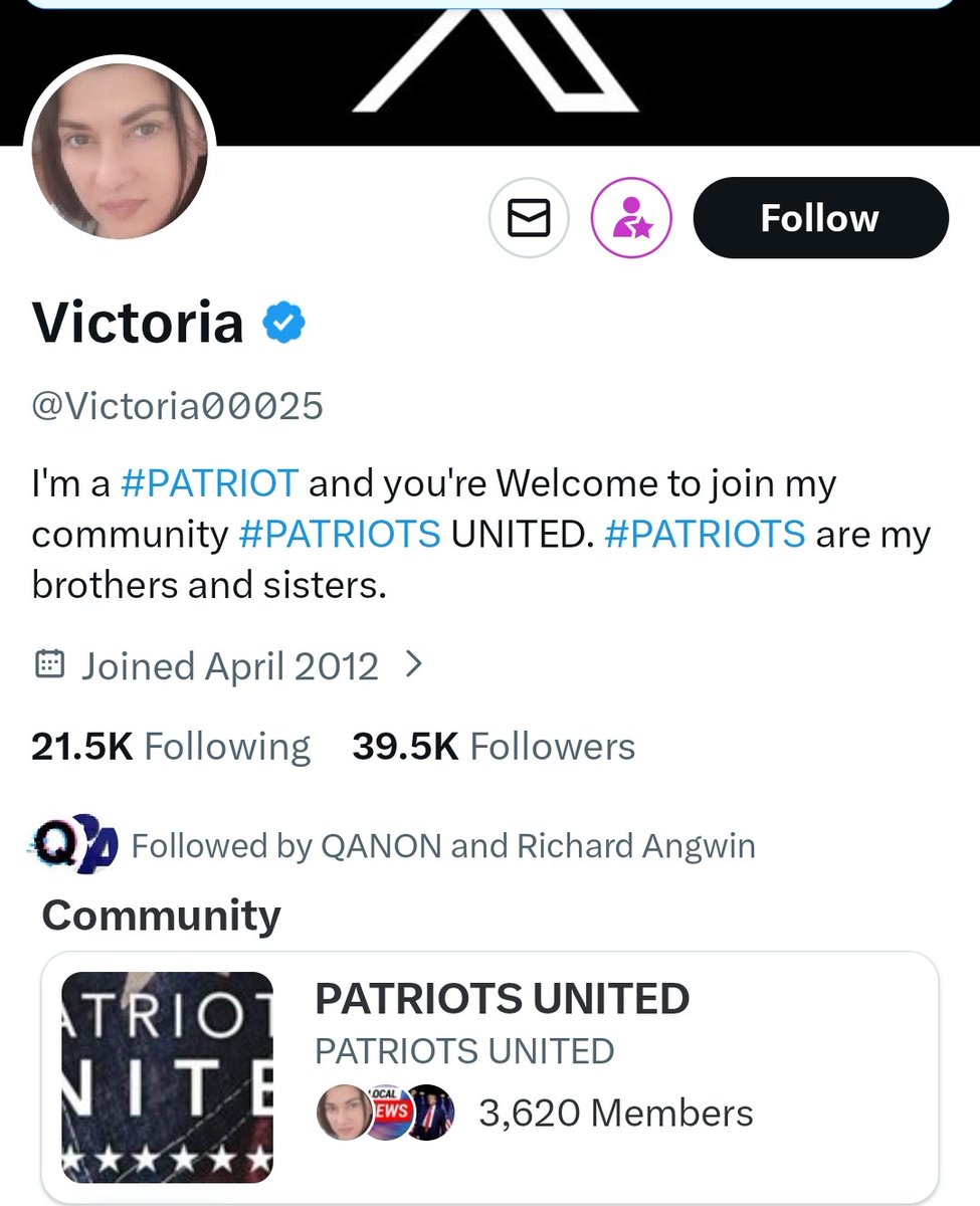EricTrammel3's tweet photo. @robsonnen @StandUpForTrmp Hey, this bitch is Russian! https://t.co/wFQ2WXzI6A