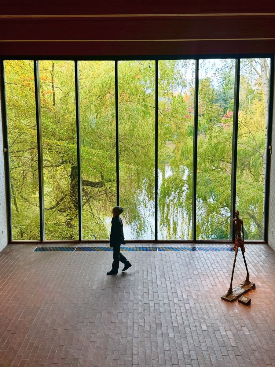 lurkerkc's tweet image. Yesung, looks like u had a nice time in Copenhagen &amp;amp; got great pics! I’m happy your quick getaway turned out to be the perfect cure for relieving some of the pain &amp;amp; getting inspired. It’s nice seeing you looking at peace🥹 im sure Melo happily watched over you!✨ #예성버블 #예성