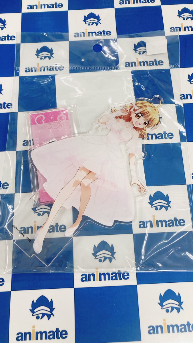 グッズ入荷情報】 『ぴちぴちピッチ』 ・アクリルスタンド 七海るちあ